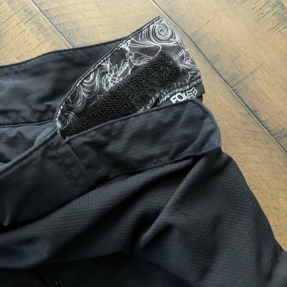 Fox Racing Shorts Black Padded Adjustable‎ Ripstop Biker - Picture 7 of 15